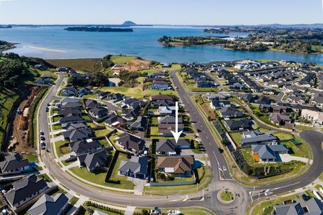 Photo of property in 27 Lynley Park Drive, Omokoroa, 3114