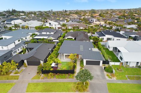 Photo of property in 41 Coast Boulevard, Papamoa Beach, Papamoa, 3118