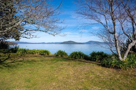 Photo of property in 10 Waana Street, Mourea, Rotorua, 3074