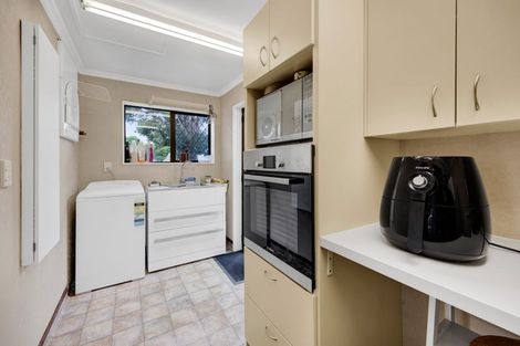 Photo of property in 17 Weld Street, Normanby, Hawera, 4614