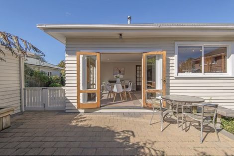 Photo of property in 60 Tui Street, Fendalton, Christchurch, 8041