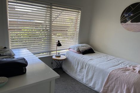 Photo of property in 1/43 Tramway Road, Beach Haven, Auckland, 0626