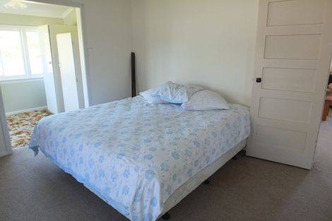 Photo of property in 19 Nash Parade, Foxton Beach, Foxton, 4815