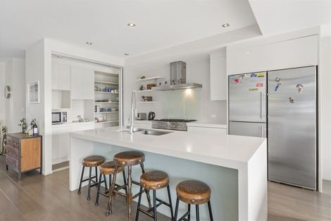 Photo of property in 209 Karaka Nth Road, Karaka, Papakura, 2580