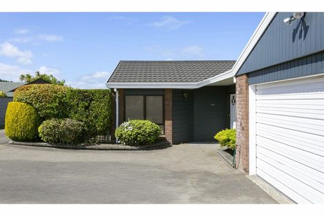 Photo of property in 2/77 Harvey Street, Waipahihi, Taupo, 3330