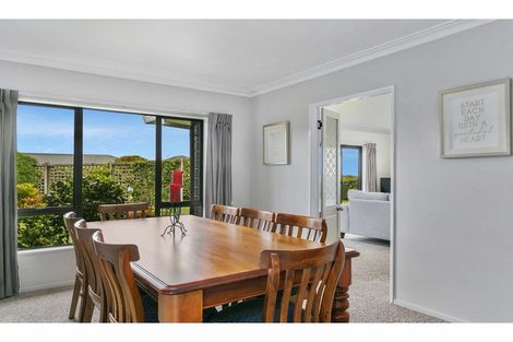 Photo of property in 2/77 Harvey Street, Waipahihi, Taupo, 3330