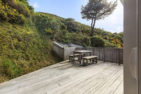 Photo of property in 16a Rarangi Way, Owhiro Bay, Wellington, 6023