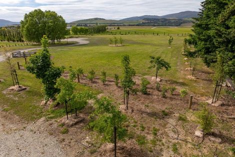 Photo of property in 624 Ballantyne Road, Wanaka, 9382