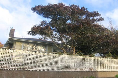 Photo of property in 2 Woburn Place, Takaro, Palmerston North, 4412