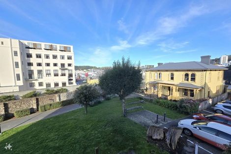 Photo of property in San Marino Apartments, 5/4 Oak Park Avenue, Te Aro, Wellington, 6011