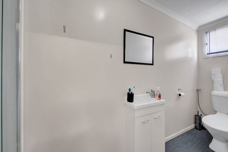 Photo of property in 10 Albion Street, Hawera, 4610