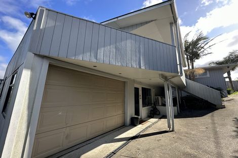 Photo of property in 158 Carlisle Road, Northcross, Auckland, 0632