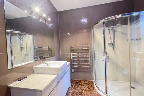 Photo of property in 96 Tiriwa Drive, Massey, Auckland, 0614