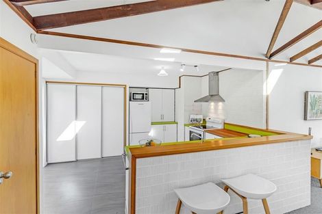Photo of property in 1/195b Wairakei Road, Bryndwr, Christchurch, 8053