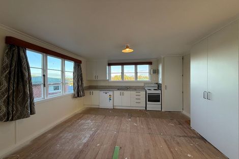 Photo of property in 215 Clyde Street, Balclutha, 9230