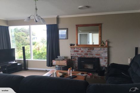 Photo of property in 126 Glanmire Road, Newlands, Wellington, 6037