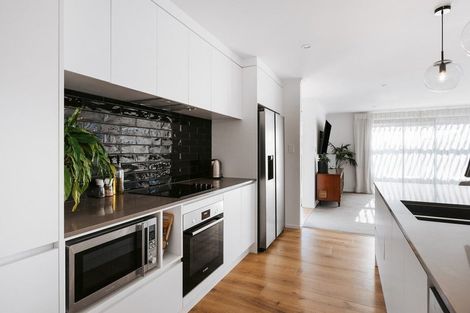 Photo of property in 55 Hills View Drive, Papamoa, 3118