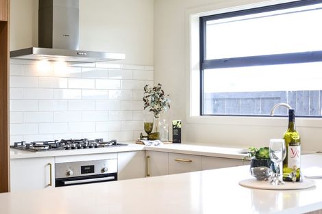 Photo of property in 10 Oralee Terrace, Peacocke, Hamilton, 3206