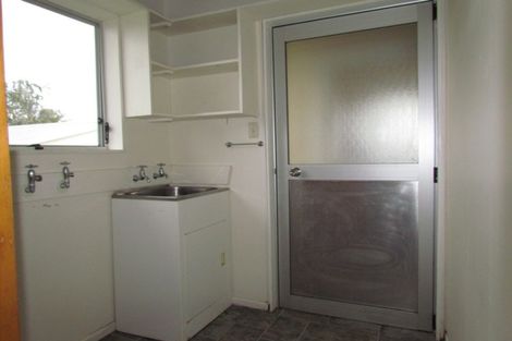 Photo of property in 11 Heather Street, Levin, 5510