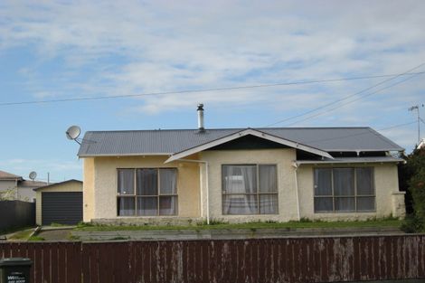 Photo of property in 31 Alma Road, Gonville, Whanganui, 4501