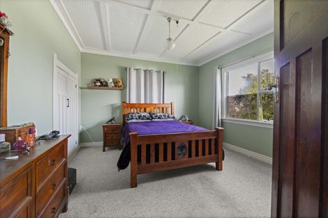 Photo of property in 32 Bedford Street, Eltham, 4322