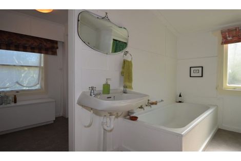 Photo of property in 11a Shepherd Road, Waipahihi, Taupo, 3330