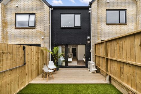 Photo of property in 25/125b Metcalfe Road, Ranui, Auckland, 0612