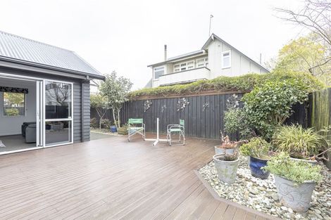 Photo of property in 7a Awatea Terrace, Hokowhitu, Palmerston North, 4410