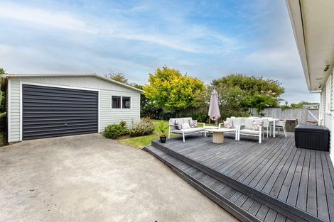 Photo of property in 38 Gray Avenue, Paraparaumu Beach, Paraparaumu, 5032