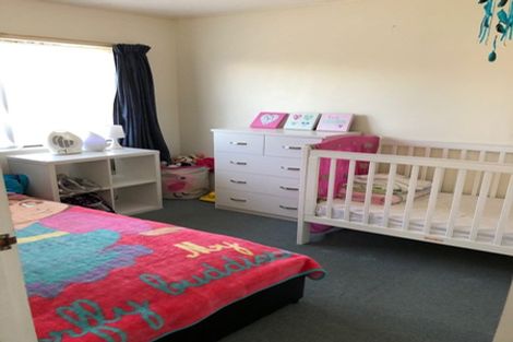 Photo of property in 1/12 Howard Road, Taradale, Napier, 4112