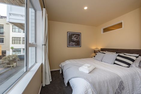 Photo of property in Pirie Street Townhouses, 20/35 Pirie Street, Mount Victoria, Wellington, 6011