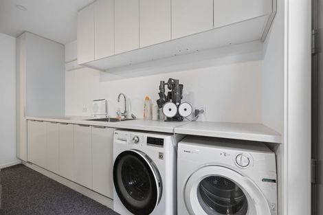 Photo of property in 26 Coopworth Road, Jacks Point, 9371