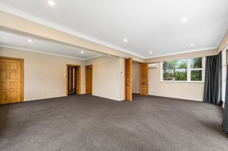 Photo of property in 15 Swansea Street, Hokowhitu, Palmerston North, 4410