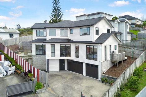 Photo of property in 55 Platinum Rise, Ranui, Auckland, 0612