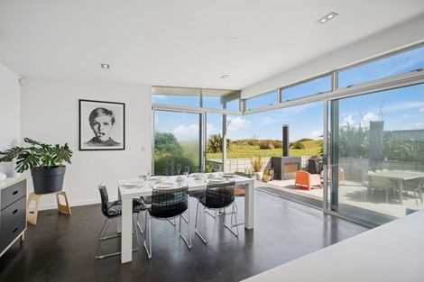 Photo of property in 14 Beachview Grove, Peka Peka, Waikanae, 5391