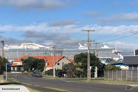 Photo of property in 4/364 Maunganui Road, Mount Maunganui, 3116