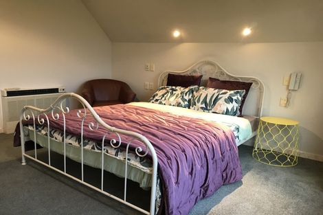 Photo of property in 2/271 Memorial Avenue, Burnside, Christchurch, 8053