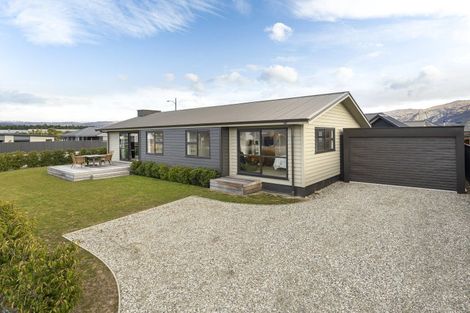 Photo of property in 38 Olds Crescent, Cromwell, 9310