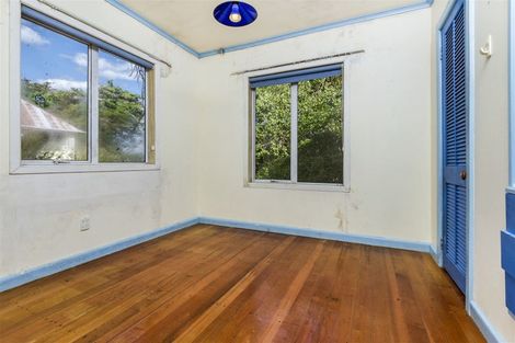 Photo of property in 2/22 Windy Ridge Road, Glenfield, Auckland, 0629