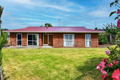 Photo of property in 68 Wellington Street, Pukekohe, 2120