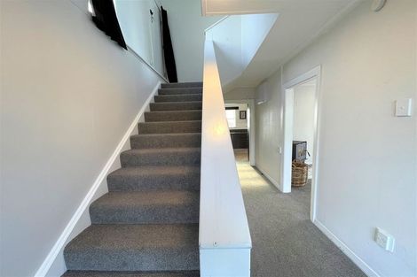 Photo of property in 6 Cossens Street, Balclutha, 9230