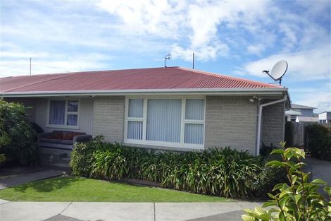 Photo of property in 2/44 Lochee Road, Upper Riccarton, Christchurch, 8041