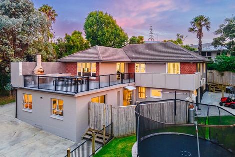 Photo of property in 83 Ridge Road, Howick, Auckland, 2014