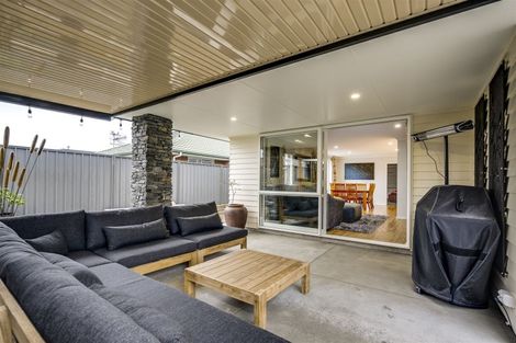 Photo of property in 27 Aparima Place, Awatoto, Napier, 4110