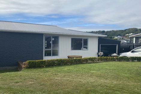 Photo of property in 2/10 Langwell Place, Papakowhai, Porirua, 5024
