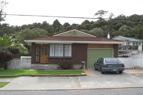 Photo of property in 1/25 Horoeka Street, Stokes Valley, Lower Hutt, 5019