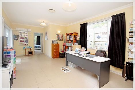 Photo of property in 54 Kawiu Road, Levin, 5510