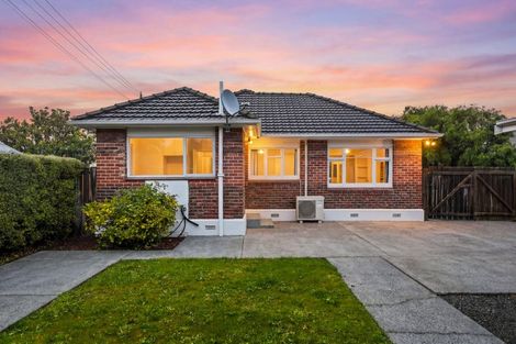 Photo of property in 64 Vagues Road, Northcote, Christchurch, 8052