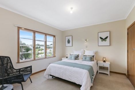 Photo of property in 51 Chaytor Street, Karori, Wellington, 6012