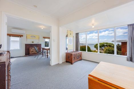 Photo of property in 2/48 Churchill Road, Murrays Bay, Auckland, 0630